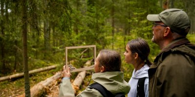 Mācību 1-2 km PĀRGĀJIENS tuvējā apkārtnē ar vides izziņas pieturām